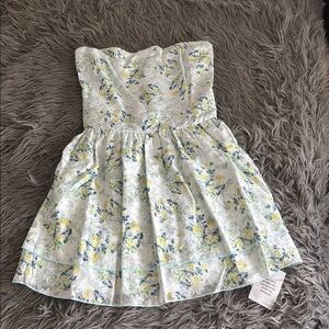 NWT More to Come Floral dress